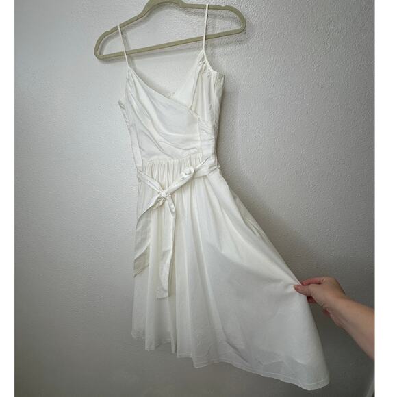 Trina Turk Cream Pleated Vneck Faux Wrap Tie Belt Dress 2 - Picture 1 of 8